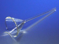 Embudo de vidrio tallo largo 60mm